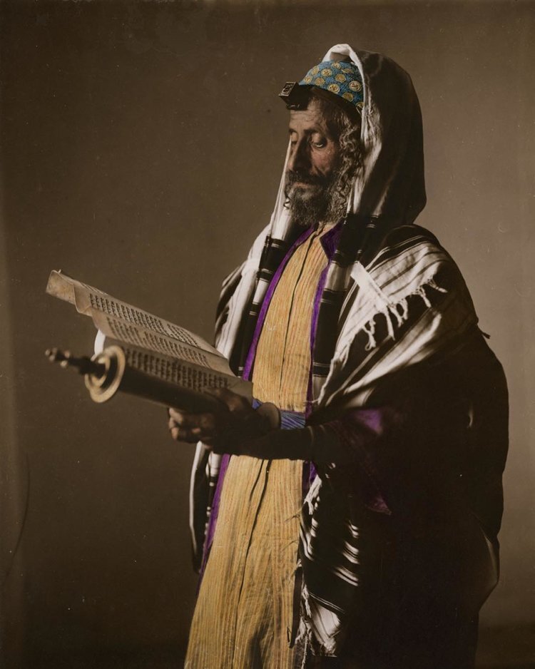 A Yemeni Jew holding a Torah, National Geographic, March 1914